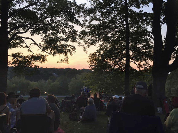 11_resize.jpg 11_resize.jpg