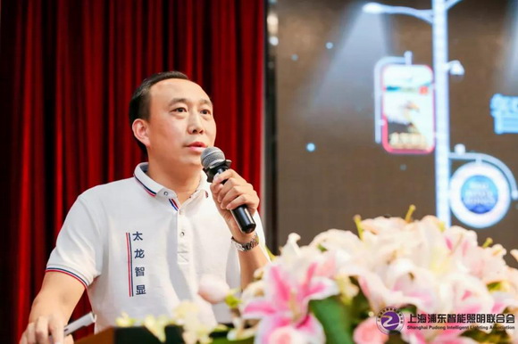 3_resize.jpg 3_resize.jpg