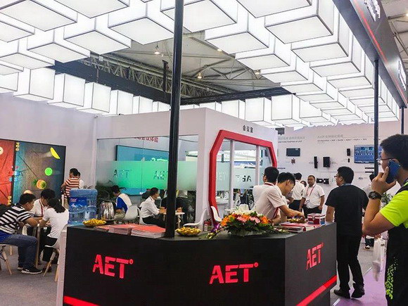 8_resize.jpg 8_resize.jpg