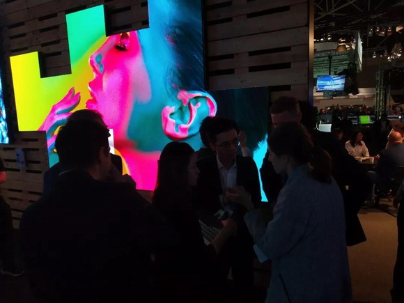 4_resize.jpg 4_resize.jpg