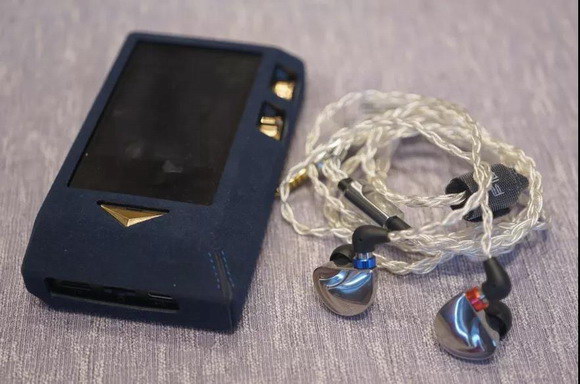 6_resize.jpg 6_resize.jpg